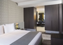 Люкс c 1 комнатой с видом на город в Holiday Inn Bangkok Sukhumvit, an IHG Hotel