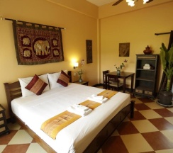 Двухместный номер Standard двуспальная кровать в Guesthouse Liam's Suan Dok Mai