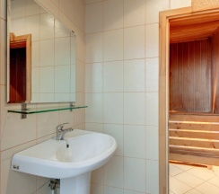 Suite With Sauna в Южно-приморский