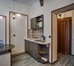 Двухместные апартаменты 12 с видом на парк двуспальная кровать в Exclusive Hotel&Apartments