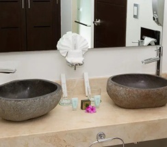 Двухместная Penthouse Royal Elite (двуспальная кровать) в Sandos Caracol Select Club - только для взрослых, все включено