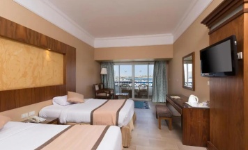 Номер Club в Naama Bay Hotel & Resort