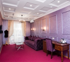 Свадебный номер в SKY LUX HOTEL