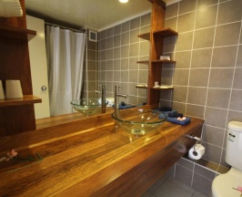 Двухместный номер Standard двуспальная кровать в The Melanesian Port Vila Hotel