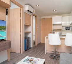 Двухместный номер Deluxe с бассейном c 1 комнатой 2 отдельные кровати в Grand Kata VIP