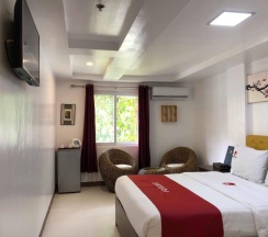 Одноместный номер Premier двуспальная кровать в IL Mare Sakura Resort Boracay