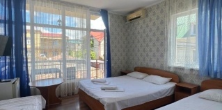 Адлер: Гостевой дом Марлита