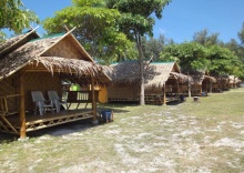 Бунгало beachfront в Varin Village