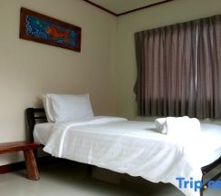 Коттедж с 3 комнатами в Kamalar Palace Longstay house