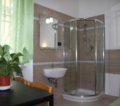 Кровать в общем номере (мужской номер) в Hotel Adelchi