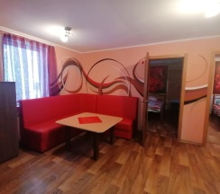 Коттедж с 4 комнатами в Удачный