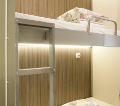 Место в четырехместном номере в Sleep space