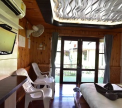 Четырёхместный семейный номер Standard Дуплекс в Ricci House Resort