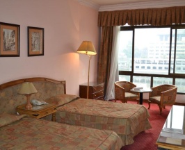 Двухместный номер Standard с видом на город 2 отдельные кровати в Om Kolthoom Hotel & Tower