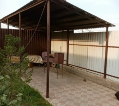 Коттедж с красивым видом из окна в Удачный