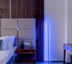 Стандарт в V Hotel&Rooftop lounge