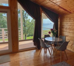 2-х комн. коттедж с видом на море в Берег роз