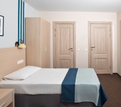 Стандартный трехместный номер в Приорат