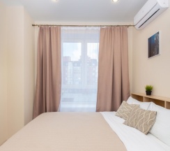 мини-студия стандарт для 1 гостя с большим окном (центр, ул. Сакко, 24, "Vivaldi"), 416 в Viva aparts