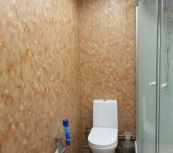Номер улучшенный с 1 двуспальной кроватью в Вокруг света
