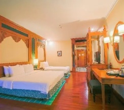 Трёхместный номер Superior с видом на море в Отель Long Beach Garden Hotel & Pavilions