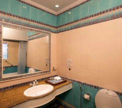 Люкс в Coconut Grove Beach Resort