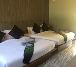 Номер Air-Con семейный рядом с пляжем в Kaibae Beach Resort
