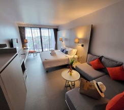 Двухместный номер Deluxe с видом на море двуспальная кровать в Отель The Yama Resort & Spa Kata Beach Phuket