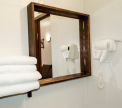 Улучшенный в Альпийский двор