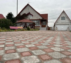 Дом с баней и мангальной зоной в Место Встречи