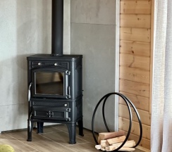 Лодж с двумя спальнями и террасой в Соты&Варенье