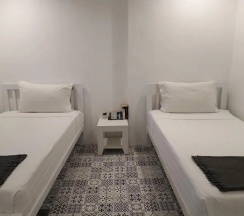 Двухместный номер Standard (2 отдельные кровати) в Chino Town at Yaowarat Phuket