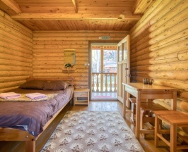 Номер на втором этаже коттеджа. в Altai star