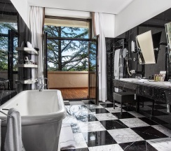 Deluxe Suite в Rodina Grand Hotel&SPA