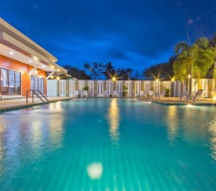 Бунгало Deluxe с видом на сад в Maikhao Home Garden Bungalow