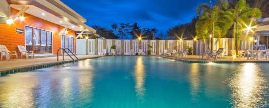 Семейный номер Standard с видом на воду в Maikhao Home Garden Bungalow