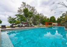 Номер Deluxe с балконом и с видом на море в Maneetel Krabi Beachfront