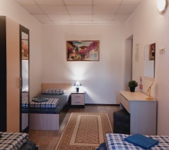 Трёхместный номер в Мини-отель