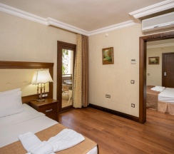 Клубный номер Family в Latanya Park Resort