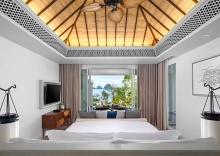 Двухместный  Люкс с бассейном Premium Ocean двуспальная кровать в Banyan Tree Krabi