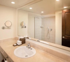 Двухместный номер Standard с красивым видом из окна двуспальная кровать в Impressive Resort & Spa