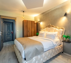 Двухместный люкс Deluxe двуспальная кровать в Отель Monezza Hotel
