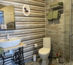 Коттедж улучшенный в Моя Провинция