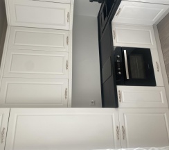 4-местные 1-комнатные апартаменты люкс с 1 двуспальной кроватью в AntoninaApartments (АнтонинаАпартментс) на улице Крылова