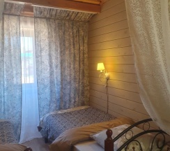 Двухместный номер Цветочная 2 отдельные кровати в Воскресение