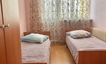 Двухместный номер Economy с балконом и рядом с пляжем 2 отдельные кровати в Ургун