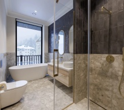 Люкс с 2 комнатами с балконом и с видом на горы в Dombay winter hall