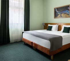 Стандартный номер с видом на реку в Tulip Inn 3*