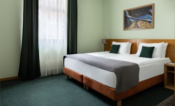 Стандартный номер с видом на реку в Tulip Inn 3*