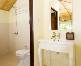 Двухместный номер Deluxe с видом на сад двуспальная кровать в Bubble Bungalow